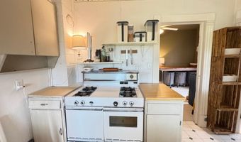 W10402 SUNSET RD, Antigo, WI 54428
