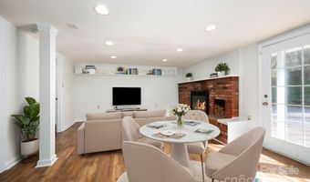 49 Pinedale Rd, Asheville, NC 28805