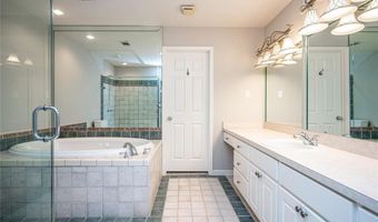 26202 Plantation Dr NE 202, Atlanta, GA 30324