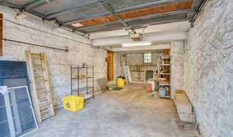 3925 CANTERBURY Rd, Baltimore, MD 21218