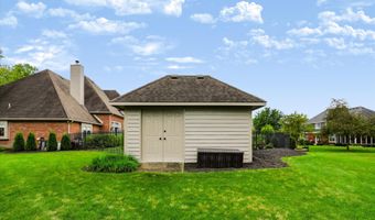 6040 White Ash Ct, Avon, IN 46123