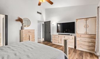 2555 N TAMARISK St, Chandler, AZ 85224