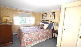 25 Foster Dr, Beverly, MA 01915