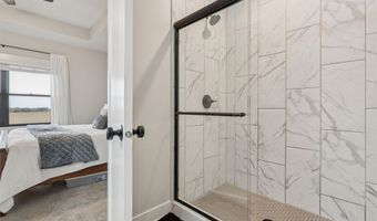 1404 NW Arbor Dr, Ankeny, IA 50023