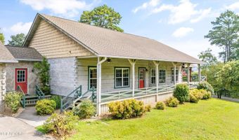 1793 Cherokee Dr, Bean Station, TN 37708