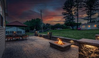 109 Golf Course Rd, Amsterdam, NY 12010