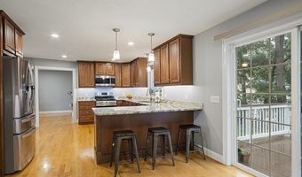 9 Woodlawn Ave, Billerica, MA 01821