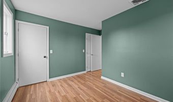 1705 Wampanoag Trl, Barrington, RI 02806