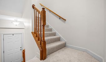 5725 CALLCOTT Way P, Alexandria, VA 22312