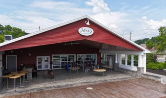 26 River St, Amsterdam, NY 12010