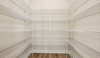 7355 MOUNTAINEER Dr, Alexandria, VA 22306