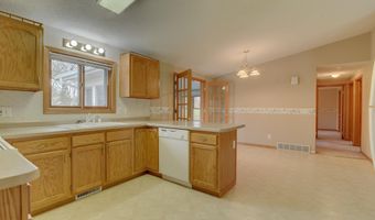 815 C Ave, Armstrong, IA 50514