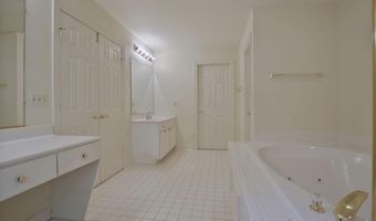 10307 FLEMING Ave, Bethesda, MD 20814