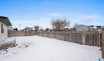 305 S Spring Pl, Brandon, SD 57005