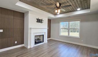 16504 Eden Dr, Athens, AL 35613