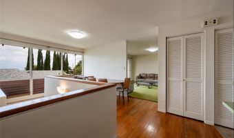98-1383 Akaaka St, Aiea, HI 96701
