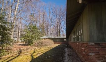 4313 WOODLARK Dr, Annandale, VA 22003