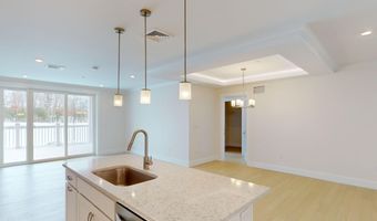 1 Longview Dr 203, Atkinson, NH 03811