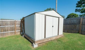 120 Lake Dr, Alma, AR 72921