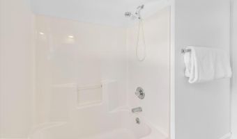 195 LAKESIDE Dr, Lewes, DE 19958