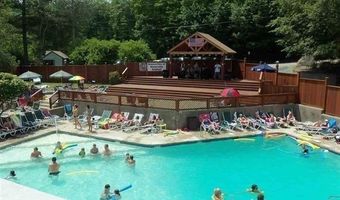 34 Weetamoo Trl 8, Campton, NH 03223