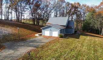 3055 Glenfinnan Dr, Albany, OH 45710