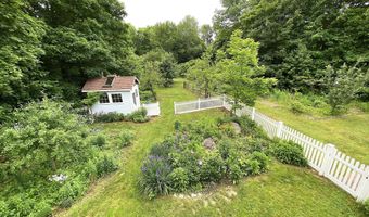 199 Main St, Belfast, ME 04915