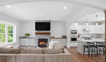 130 Jackson Schoolhouse Rd, Burrillville, RI 02859