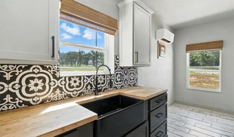 370 Rolling Bend Rd, Alvord, TX 76255