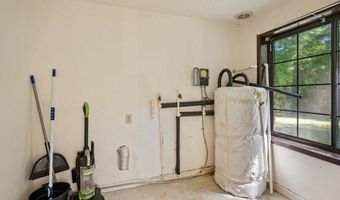 5311 Old River Rd, Baker, FL 32531