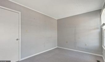 2522- D S ARLINGTON MILL Dr 4, Arlington, VA 22206