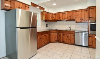 7513 SEBAGO Rd, Bethesda, MD 20817