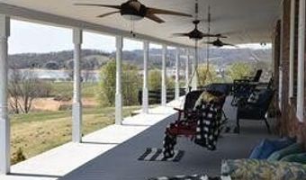 329 Simpson Ln, Bean Station, TN 37708