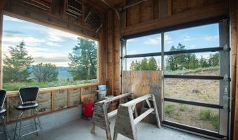 1872 ST HWY 352, Cora, WY 82925