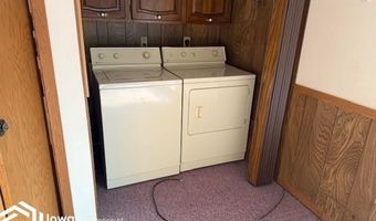 1904 127th Ave, Algona, IA 50511