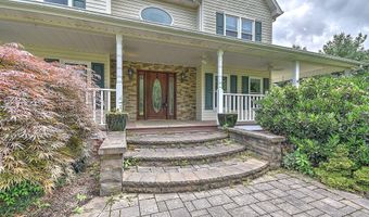 19328 Stirrup Dr, Abingdon, VA 24211