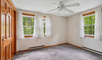 7 Farrwood Dr, Andover, MA 01810
