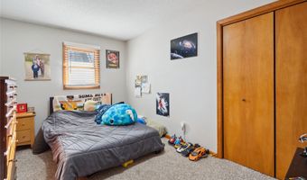 712 Adair St, Adair, IA 50002