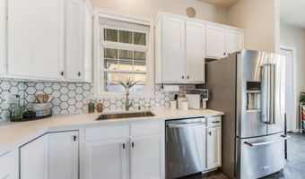 2184 W NOELLE Ln, Appleton, WI 54913