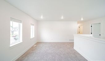 2926 Curlew Dr, Ammon, ID 83401