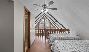 673 KILLMON Rd, Basye, VA 22810