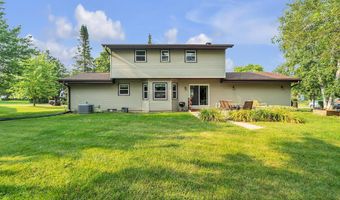 3552 W Southwood Dr, Franklin, WI 53132