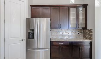 6327 E DIXILETA Dr E, Cave Creek, AZ 85331