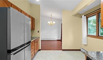 36 Stony Ln, North Kingstown, RI 02852