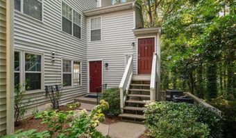 104 Glenleaf Dr, Peachtree Corners, GA 30092