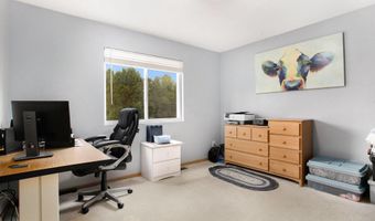 1077 Sun Valley Ln, Allegan, MI 49010
