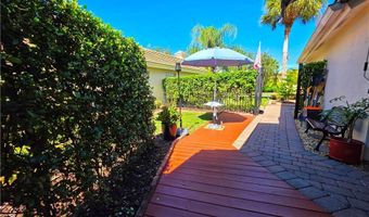 2305 Summersweet Dr, Alva, FL 33920