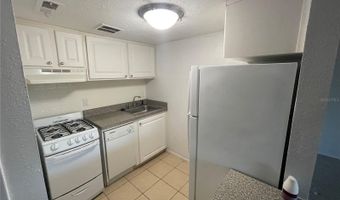 122 WATER FRONT Way 340, Altamonte Springs, FL 32701