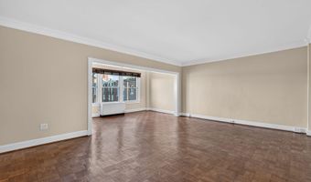 4000 CATHEDRAL Ave NW 842B, Washington, DC 20016