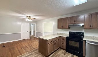 220 High St, Adel, GA 31620
